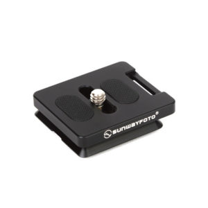 Sunwayfoto DP-39R Universal Quick-Release Plate