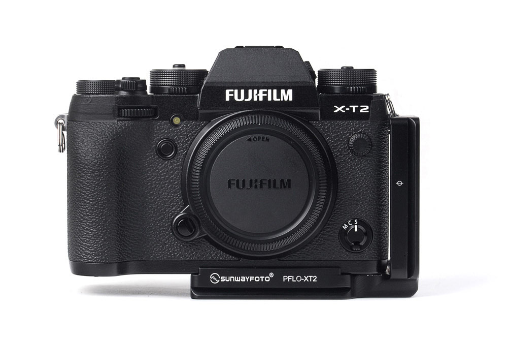 Sunwayfoto PFLO-XT2 Custom L Bracket for Fujifilm X-T2/X-T3 - Image 3